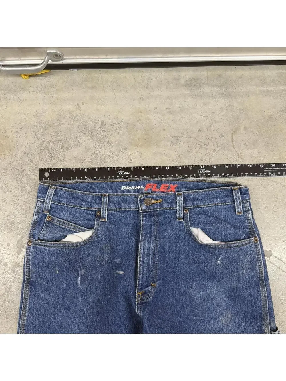vintage dickies relaxed baggy fit faded blue jeans size 34 x 30